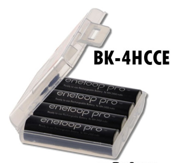 4 Mini Stilo Ricaricabili AAA Size PANASONIC Eneloop 900 mAH